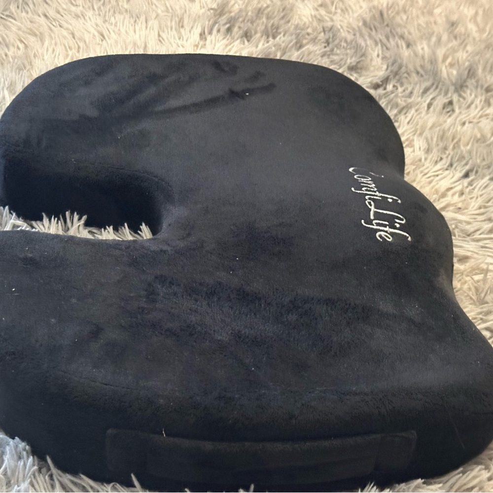 ComfiLife Black Memory Foam Seat Cushion - Picture 3 of 5
